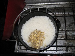 ご飯炊き上がり