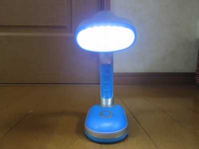 ジェームスのLEDスタンドライト